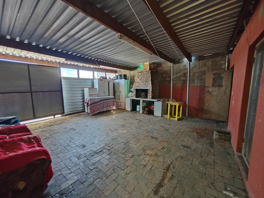 4 Bedroom Property for Sale in Beverly Park Western Cape